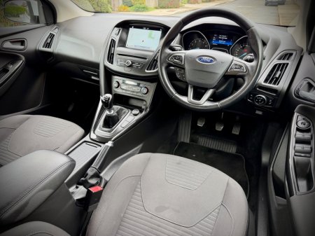 2018 Ford Focus - photo 14