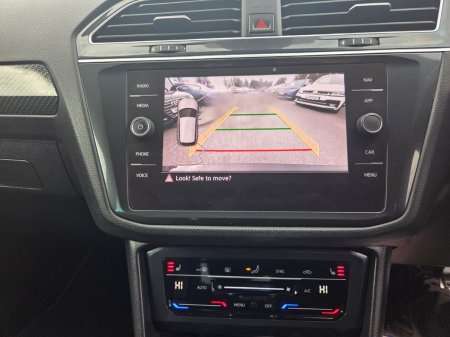2021 Volkswagen Tiguan - photo 7