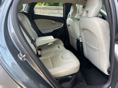 2016 Volvo V40 - photo 18