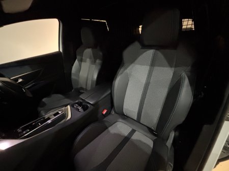 2023 Peugeot 3008 - photo 19