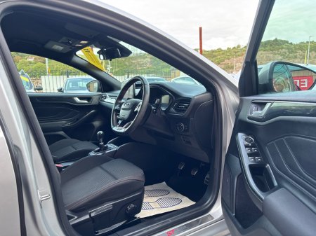 2020 Ford Focus - photo 22