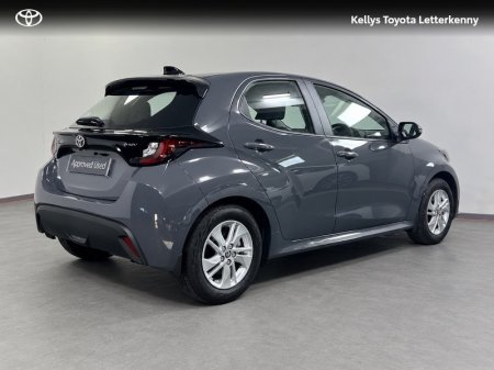 2026 Toyota Yaris - photo 2