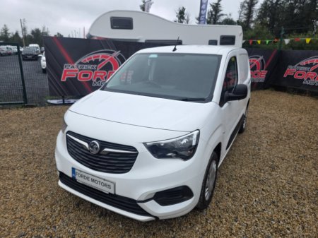2020 Vauxhall Combo - photo 2