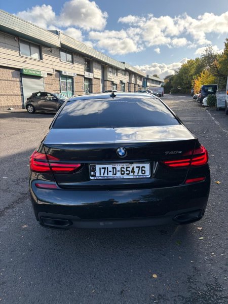 2017 BMW 7-Series - photo 7