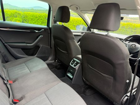 2018 Skoda Octavia - photo 12