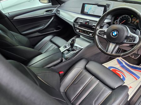 2017 BMW 5-Series - photo 18