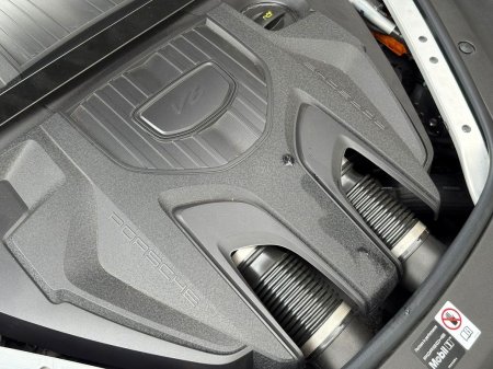 2025 Porsche Panamera - photo 46