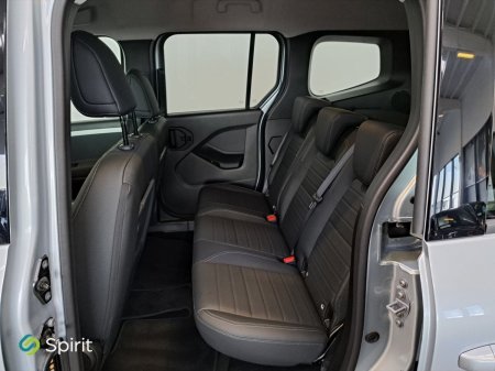 2025 Mercedes-Benz T-Class - photo 5