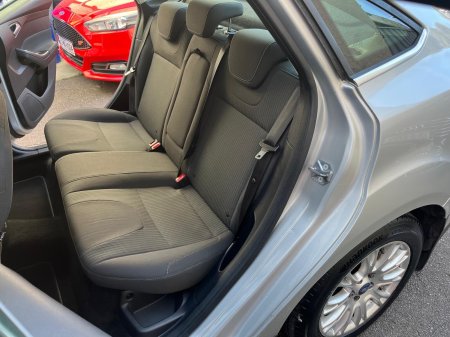 2014 Ford Focus - photo 21