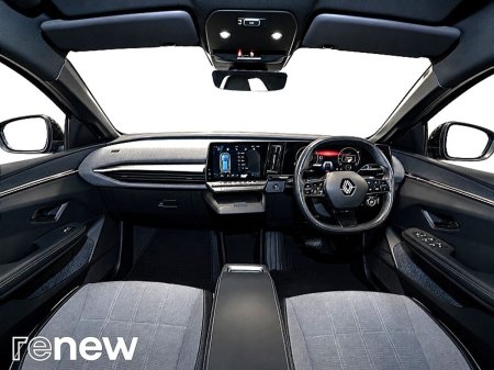 2024 Renault Megane - photo 2