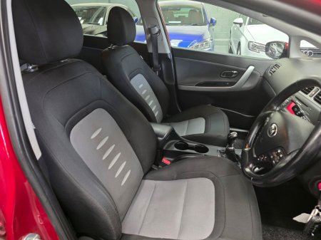 2015 Kia Ceed - photo 12
