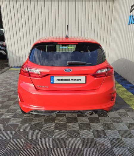 2018 Ford Fiesta - photo 3