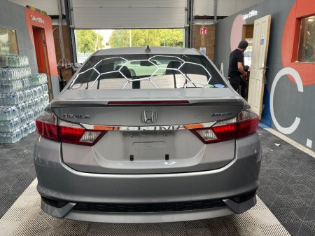 2021 Honda Grace - photo 4