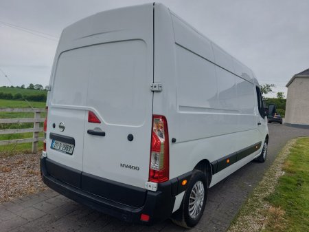 2021 Nissan NV400 - photo 22