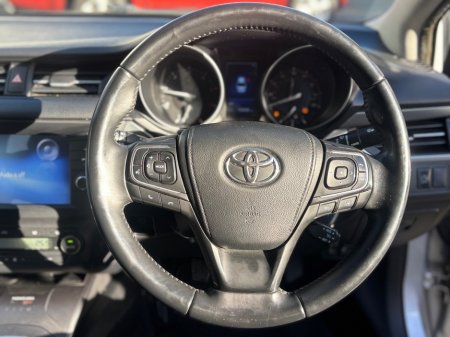 2015 Toyota Avensis - photo 19