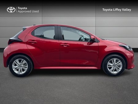 2026 Toyota Yaris - photo 3