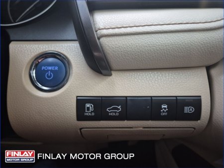 2019 Toyota Camry - photo 16