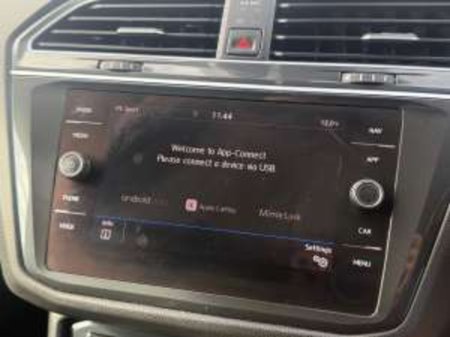 2019 Volkswagen Tiguan - photo 11
