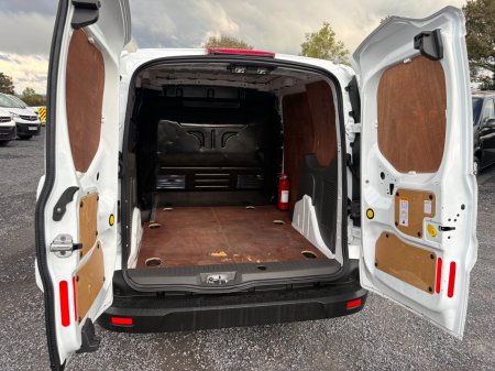 2019 Ford Transit - photo 17