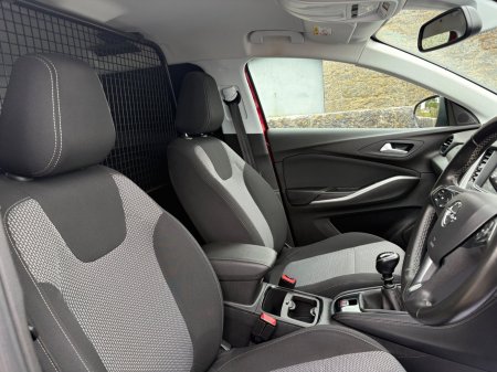 2021 Opel Grandland X - photo 11