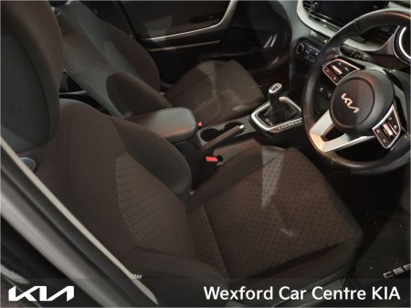 2023 Kia Ceed - photo 2