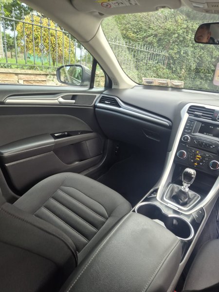 2015 Ford Mondeo - photo 8