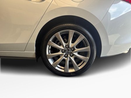 2026 Mazda Mazda3 - photo 5