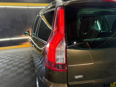 2013 Citroen C4 Picasso - photo 11