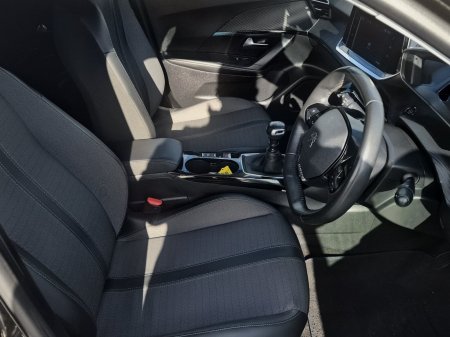2023 Peugeot 2008 - photo 5