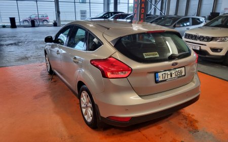 2017 Ford Focus - photo 5