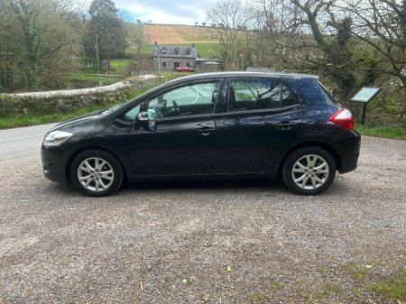 2012 Toyota Auris - photo 4