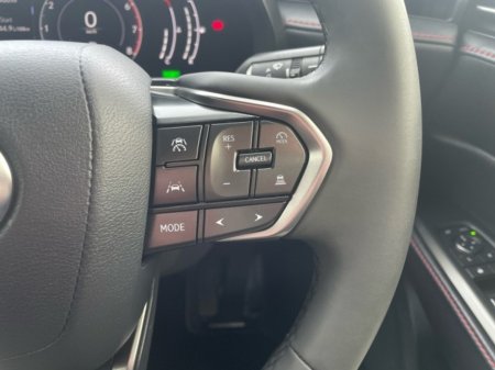 2025 Lexus LBX - photo 12
