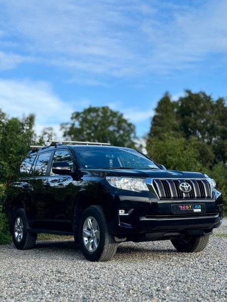 2022 Toyota Land Cruiser - photo 5
