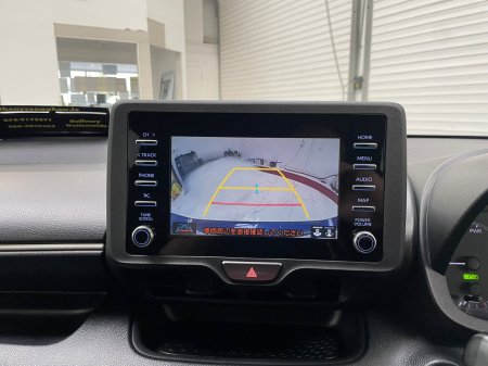 2022 Toyota Yaris - photo 13