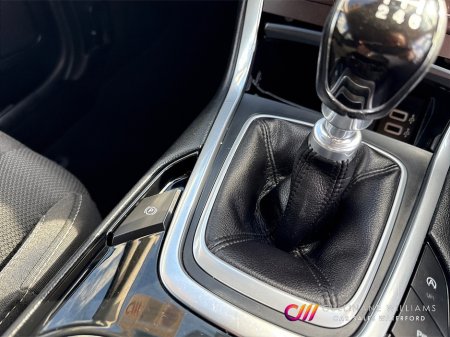 2017 Ford S-Max - photo 17