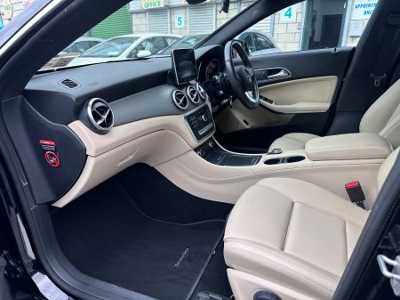 2017 Mercedes-Benz CLA - photo 6