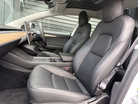 2023 Tesla Model 3 - photo 9