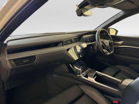 2023 Audi Q8 e-tron - photo 12