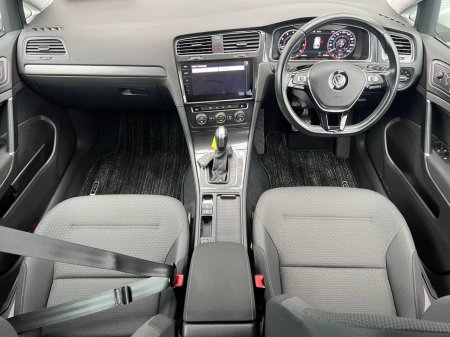 2020 Volkswagen Golf - photo 10