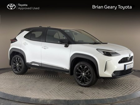 2024 Toyota Yaris Cross Hybrid Luna Sport