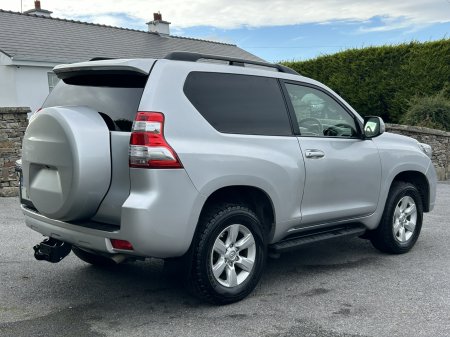 2016 Toyota Land Cruiser - photo 16