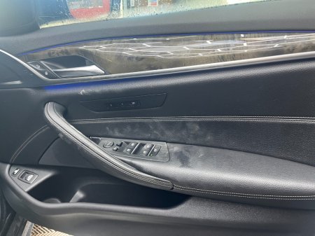 2019 BMW 5-Series - photo 15
