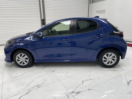2022 Toyota Yaris - photo 7