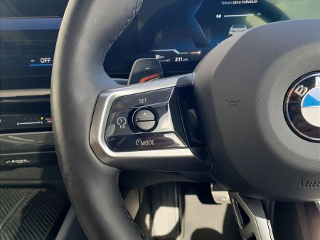 2024 BMW 5-Series - photo 17