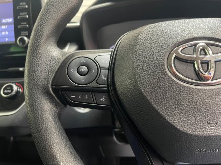 2020 Toyota Corolla - photo 18