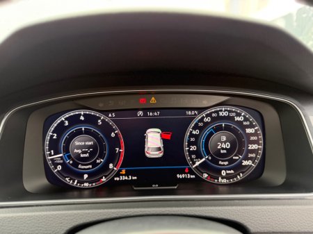 2019 Volkswagen Golf - photo 34