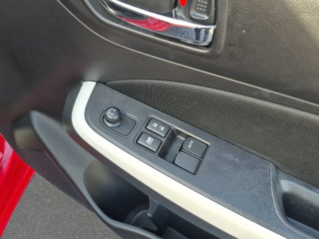 2022 Suzuki Swift - photo 25