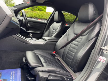 2022 BMW 3-Series - photo 19