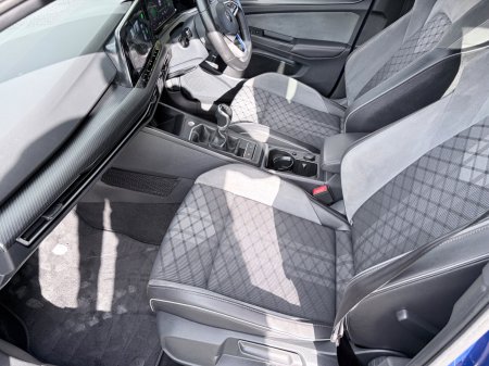 2022 Volkswagen Golf - photo 10