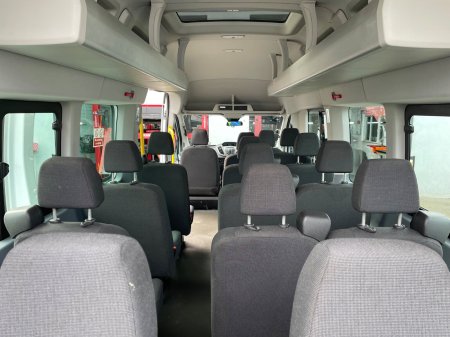 2017 Ford Transit - photo 12